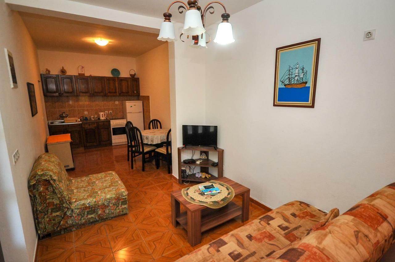 Apartments Kuc Bar Εξωτερικό φωτογραφία